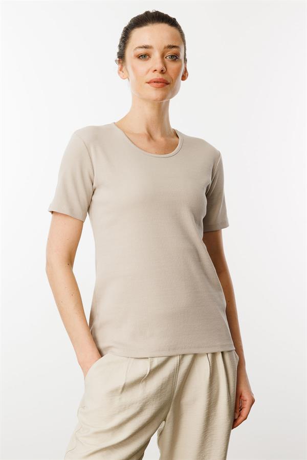 Kadın Sıfır Yaka Kısa Kol Pamuk Kaşkorse T-shirt Bej