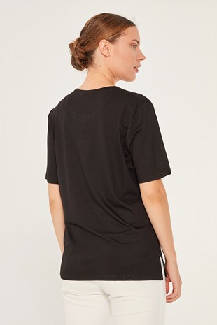 Женская трикотажная блузка черного цвета