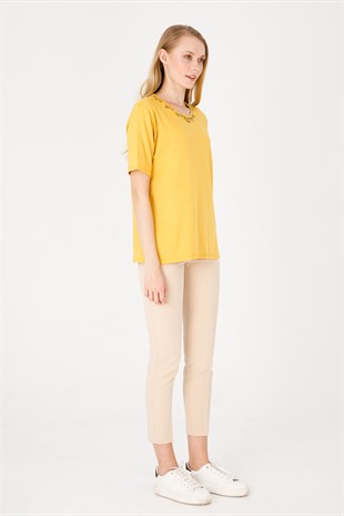 Женская трикотажная блузка Горчица