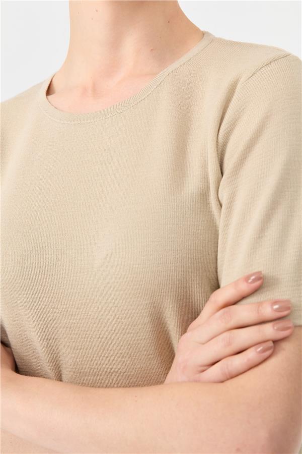 Kadın Sıfır Yaka Kısa Kollu Basic Yün Bluz M.Bej