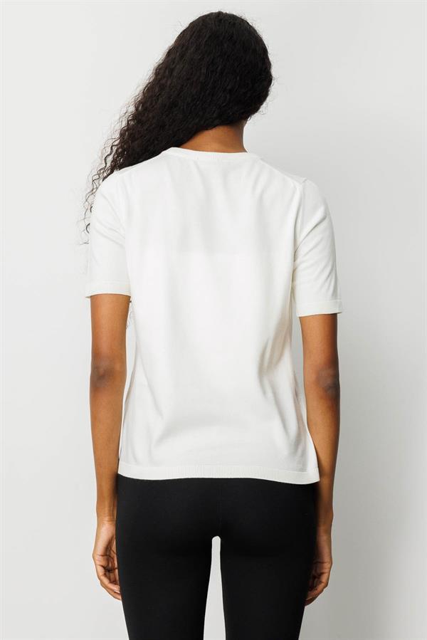 Kadın Sıfır Yaka Kısa Kollu Düz Bluz Kemik