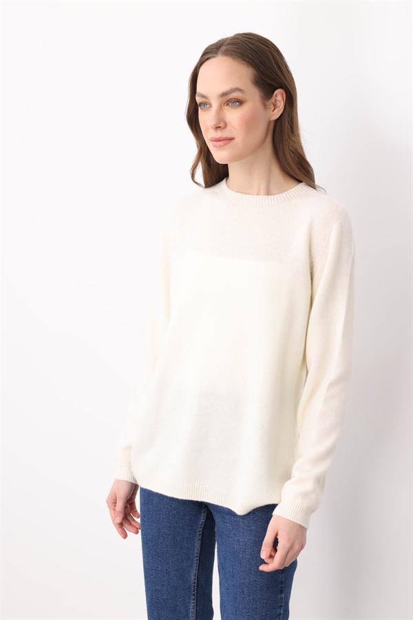 Kadın Sıfır Yaka Klasik Yün Kazak Kemik
