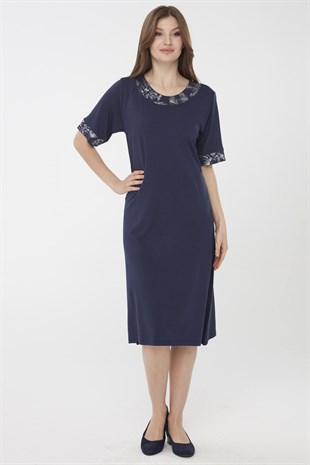 Женское платье из хлопка без рукавов и рисунком на воротнике темно синего цвета