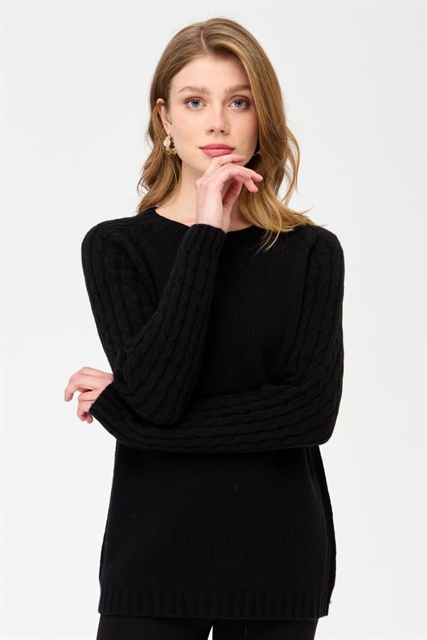 Женский вязаный шерстяной свитер с круглым вырезом и рукавами