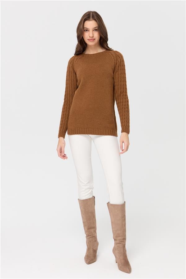Женский вязаный шерстяной свитер с круглым вырезом и рукавами