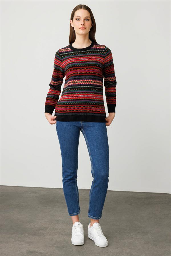 Kadın Sıfır Yaka Komple Jakarlı Yün Kazak Siyah