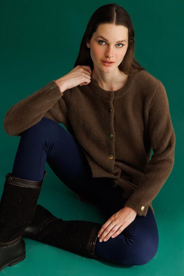 Kadın Sıfır Yaka Metal Düğmeli Ceket Kahve