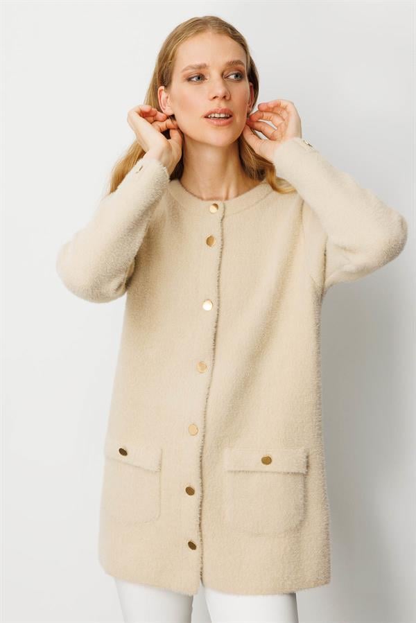Kadın Sıfır Yaka Metal Düğmeli Ceket Bej