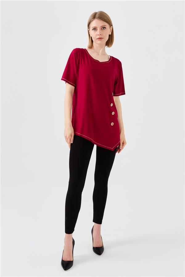 Женская хлопковая футболка с круглым вырезом на деревянной пуговице спереди бордовая 