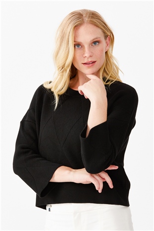 Женский короткий свитер с круглым вырезом и узором ромбы спереди, черный