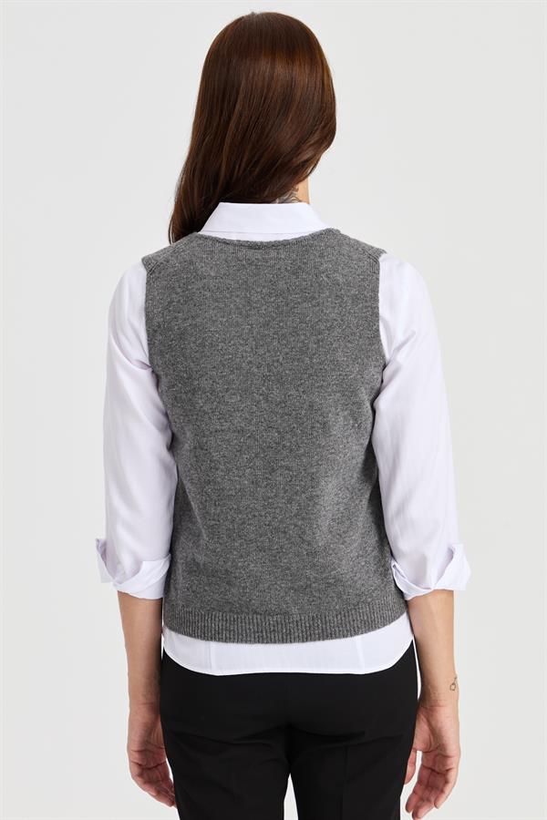 Женский свободный шерстяной свитер с круглым вырезом спереди