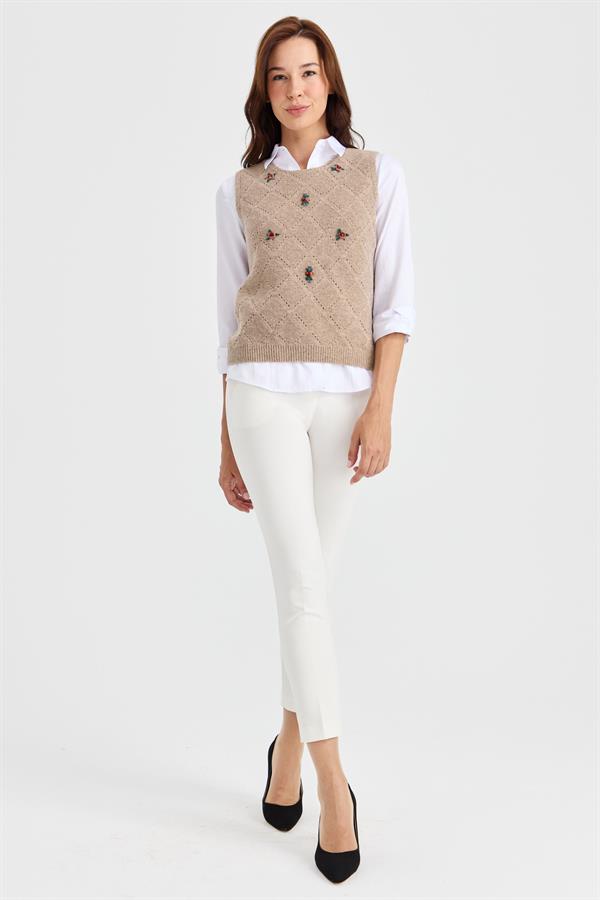 Женский свободный шерстяной свитер с круглым вырезом спереди