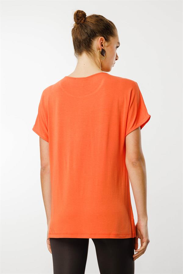 Kadın Sıfır Yaka Önü Cepli Penye T-shirt Oranj