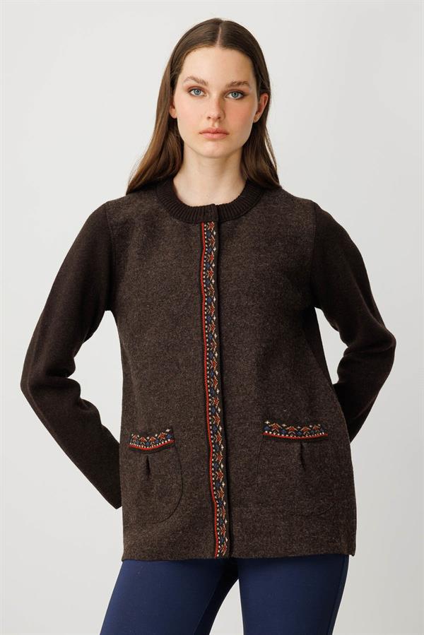 Kadın Sıfır Yaka Önü Keçe Kısa Yün Ceket K.Kahve