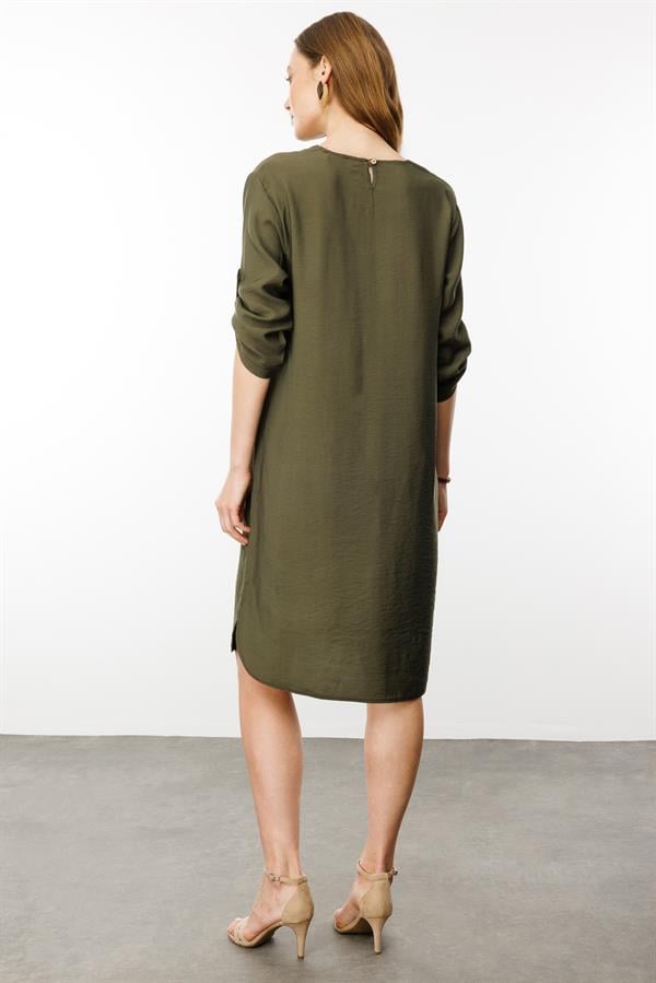 Kadın Sıfır Yaka Önü Nakışlı Elbise Haki