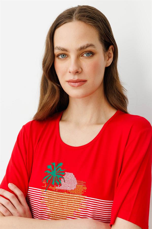 Женская хлопковая футболка с круглым вырезом и пальмовыми стразами спереди красная