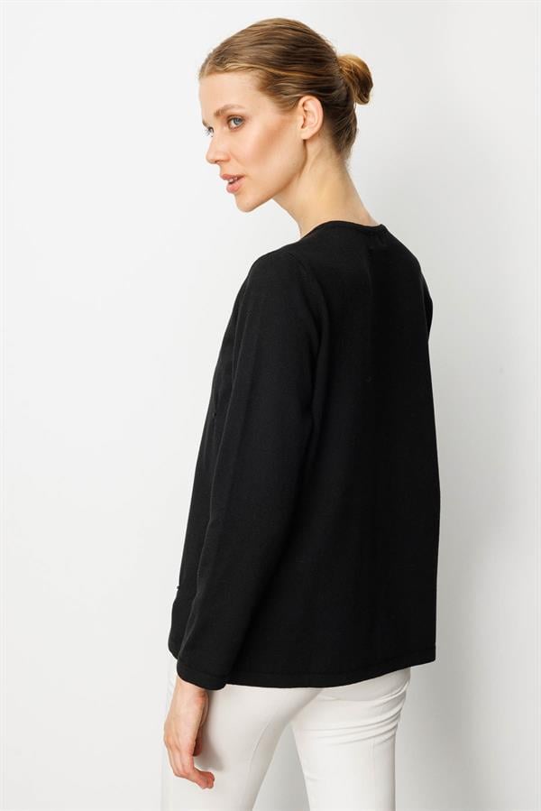 Kadın Sıfır Yaka Önü Pileli Boncuklu Ligralı Bluz Siyah