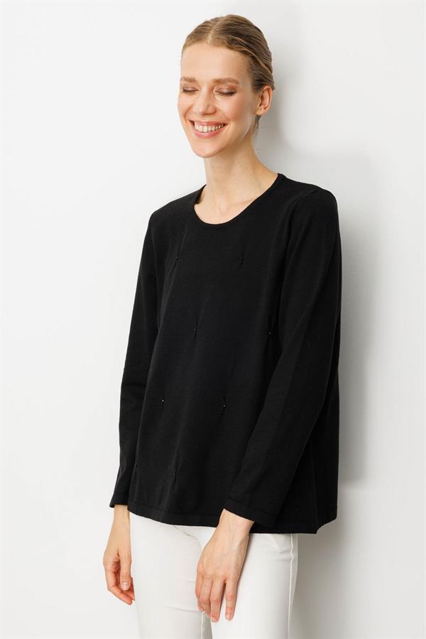 Kadın Sıfır Yaka Önü Pileli Boncuklu Ligralı Bluz Siyah