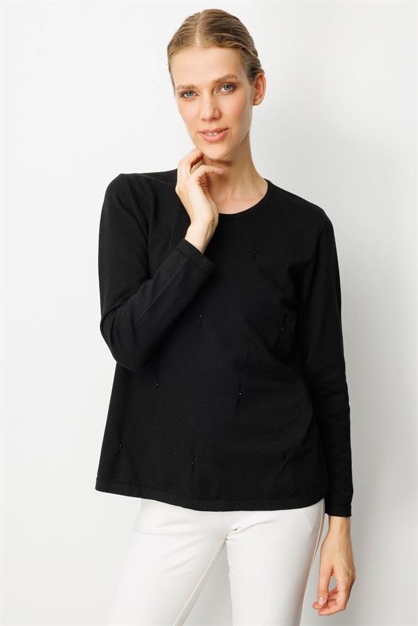 Kadın Sıfır Yaka Önü Pileli Boncuklu Ligralı Bluz Siyah