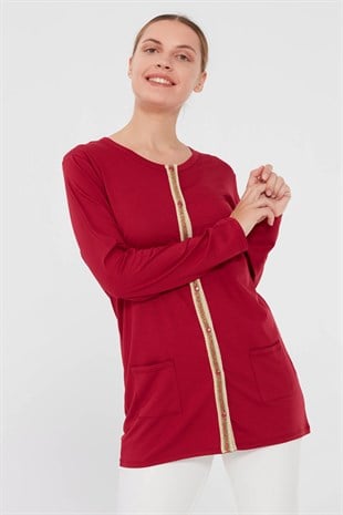 Женский трикотажный жакет с серебристой окантовкой спереди красного цвета
