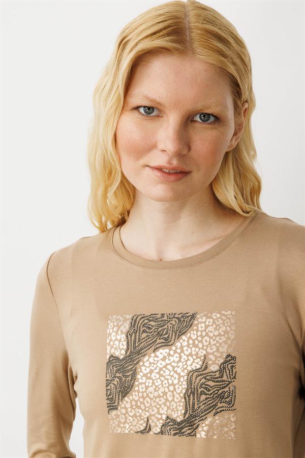 Kadın Sıfır Yaka Önü Taş Baskılı Penye Bluz Vizon