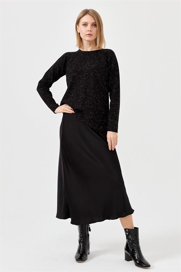 Женская вязаная блуза с круглым черная