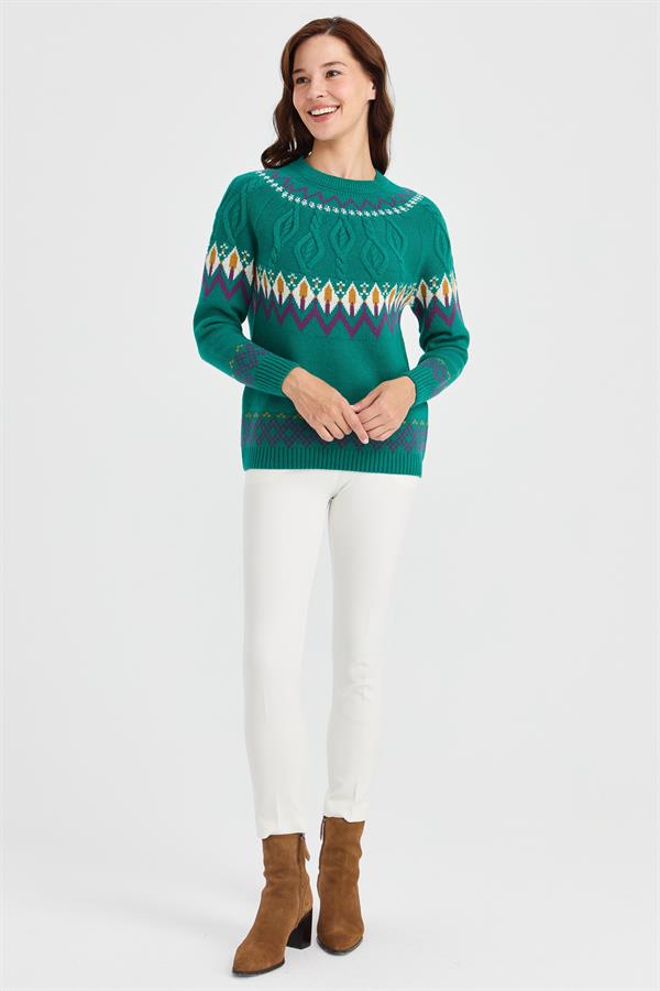 Женский шерстяной свитер с круглым вырезом