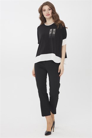 Женская блуза с шифоновыми вставками и круглым вырезом черного цвета