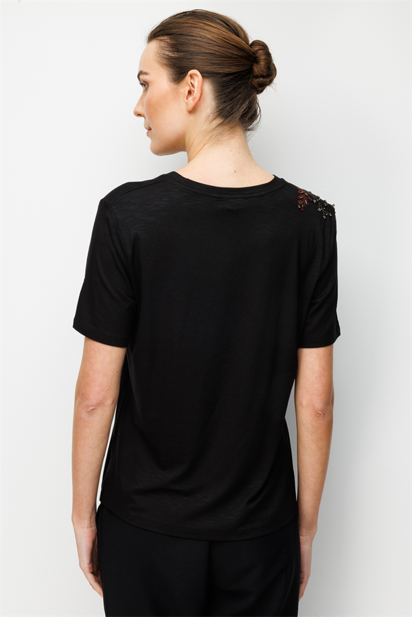 Kadın Sıfır Yaka Tek Omuzu Nakışlı Penye T-shirt Siyah