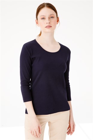 Женская футболка темно-синяя