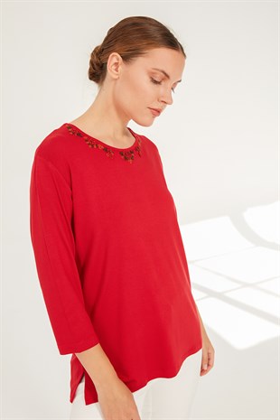 Женская трикотажная блузка красная