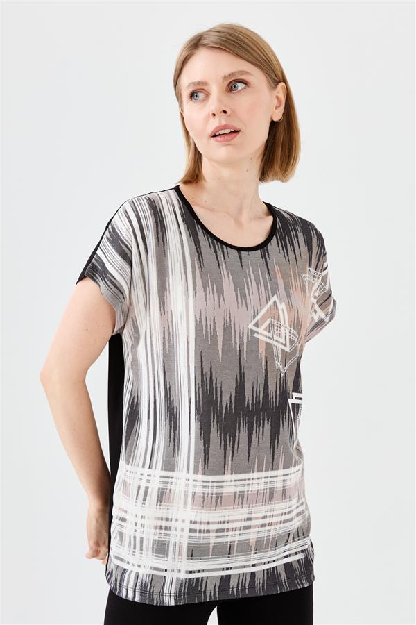 Kadın Sıfır Yaka Üçgen Baskılı Penye T-shirt Siyah