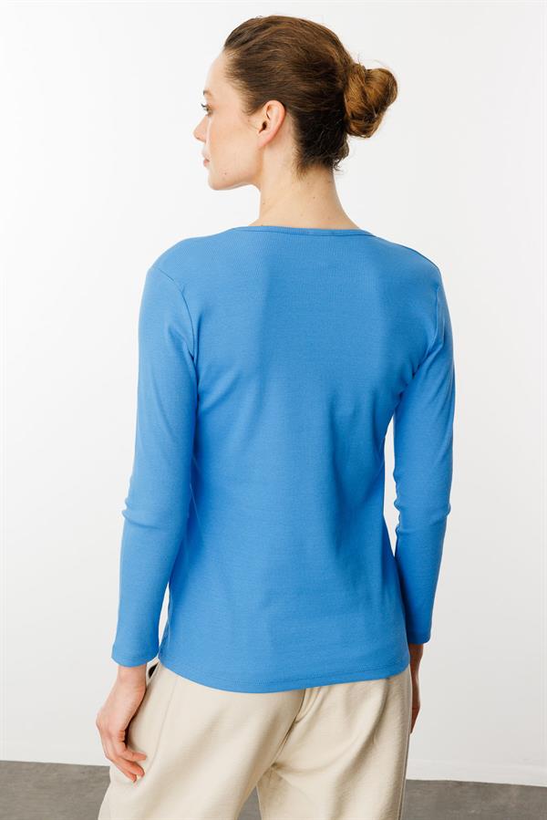 Kadın Sıfır Yaka Uzun Kol Basic Pamuklu Bluz Mavi