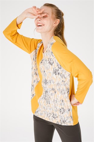 Womens Cotton Blouse With Round Neck Long Sleeves And Floral Print Honey