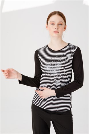 Женская блузка черная