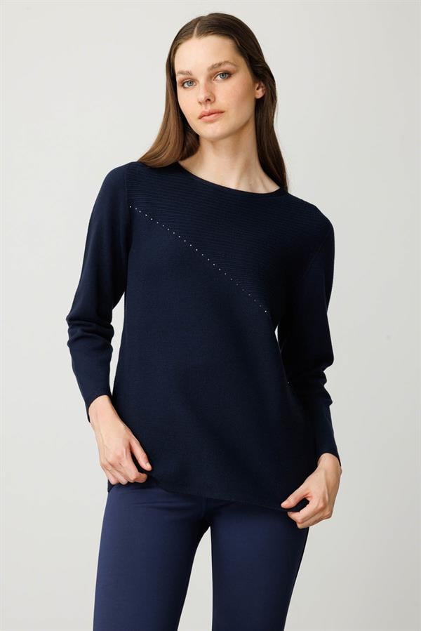 Kadın Sıfır Yaka Verev Taşlı Kazak K.Lacivert