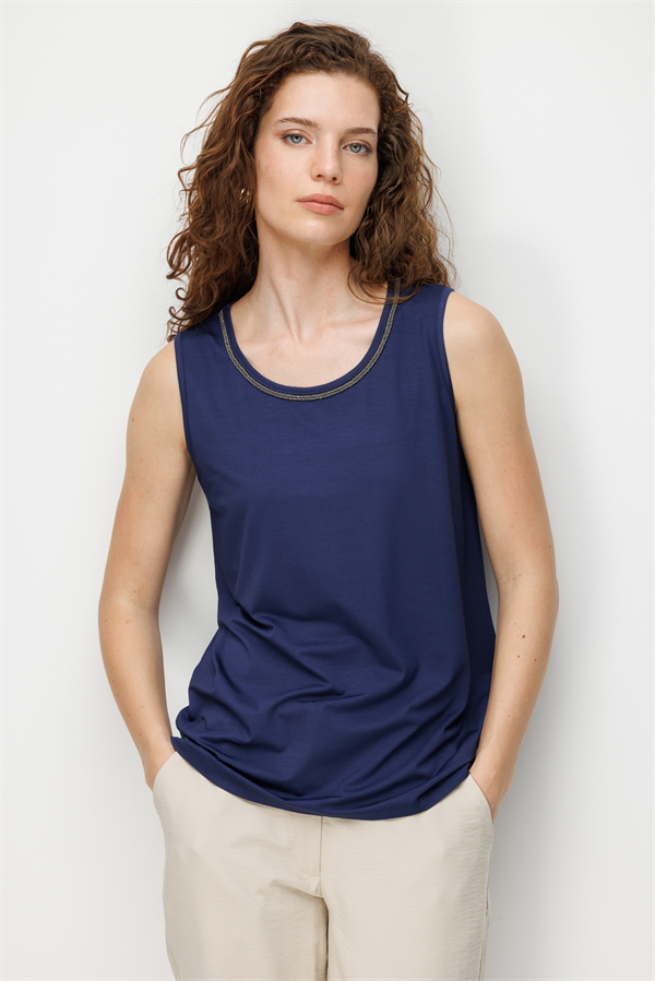Kadın Sıfır Yaka Yaka Kenarı Zincirli Askılı Penye T-shirt Lacivert