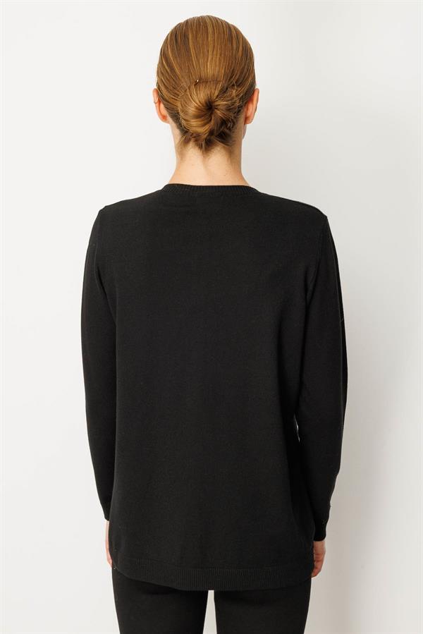 Kadın Sıfır Yaka Yakası Çiçek Nakış İşlemeli Bluz Siyah