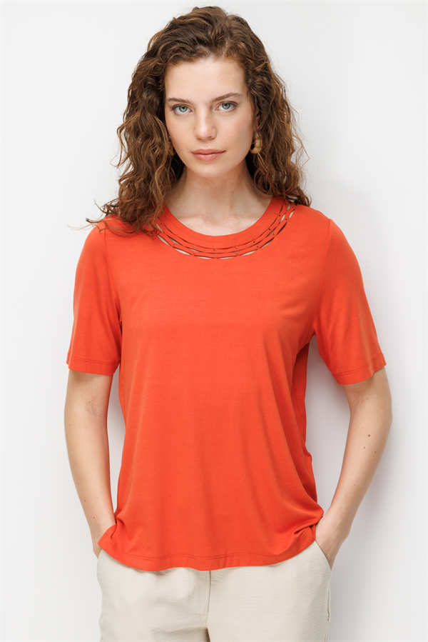 Kadın Sıfır Yaka Yakası Çift Şeritli Taşlı Penye T-shirt Oranj