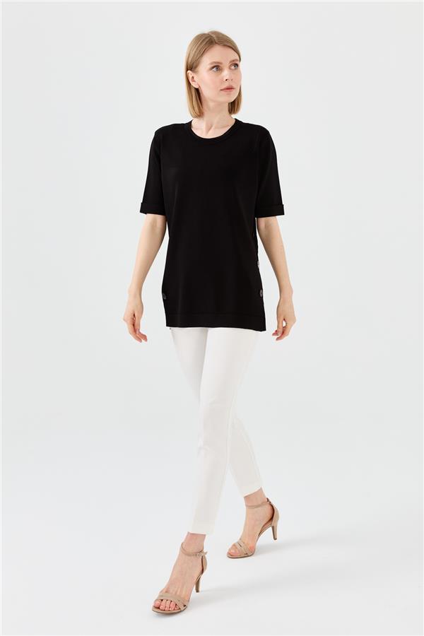 Женская трикотажная летняя блуза с круглым вырезом черная  