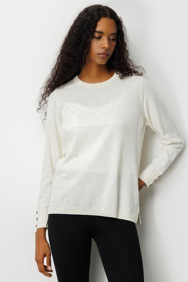 Kadın Sıfır Yaka Yırtmaçlı Yanı Düğmeli Kazak Kemik