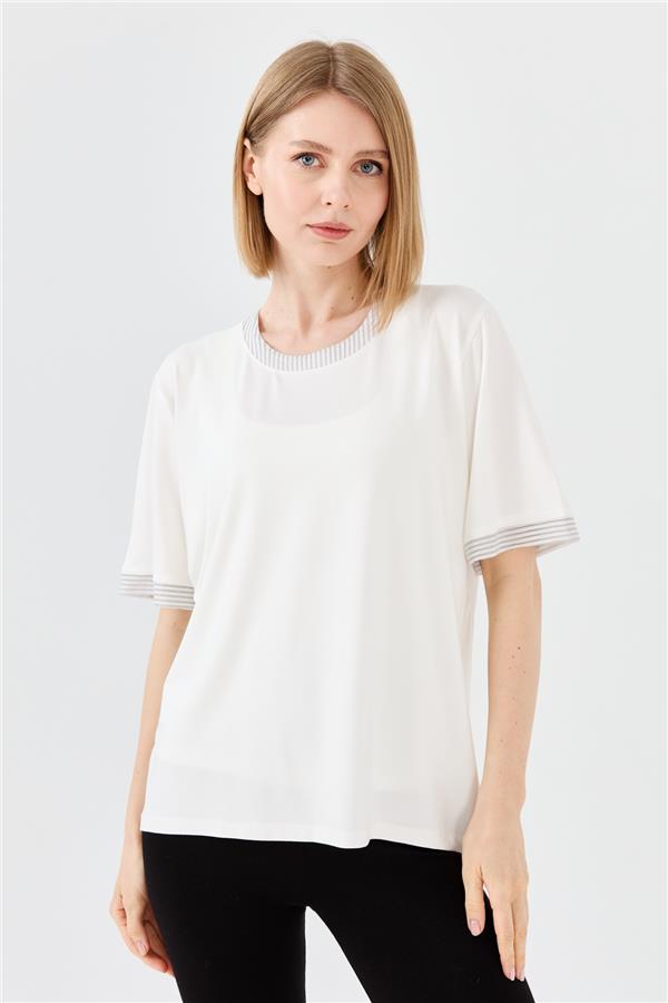 Womens Crew Neck Chain Band Combed T-shirt Cream