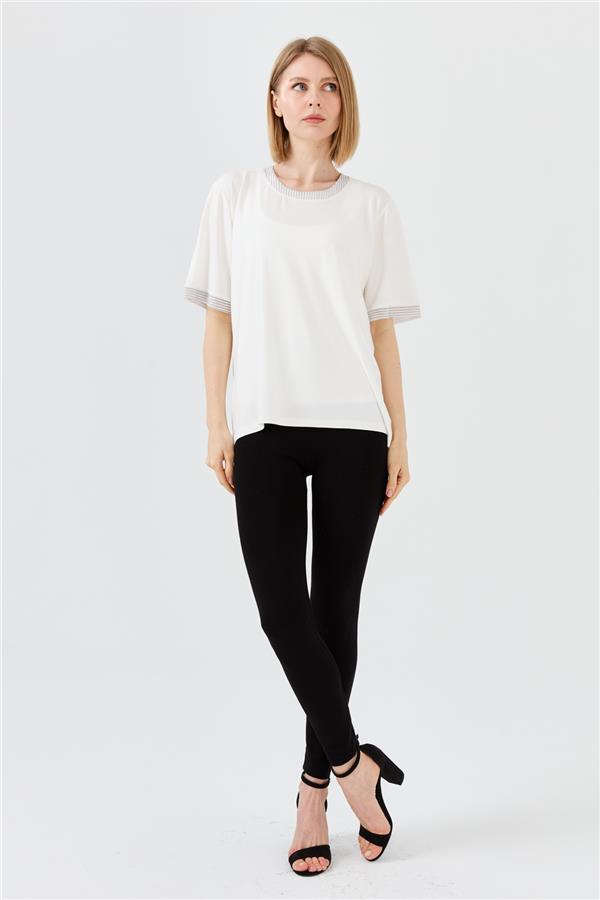 Womens Crew Neck Chain Band Combed T-shirt Cream