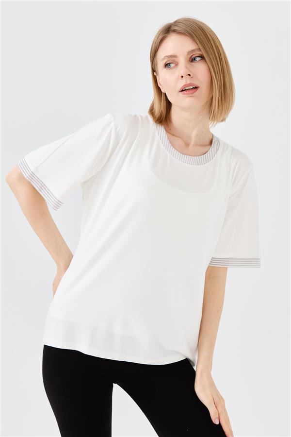 Womens Crew Neck Chain Band Combed T-shirt Cream