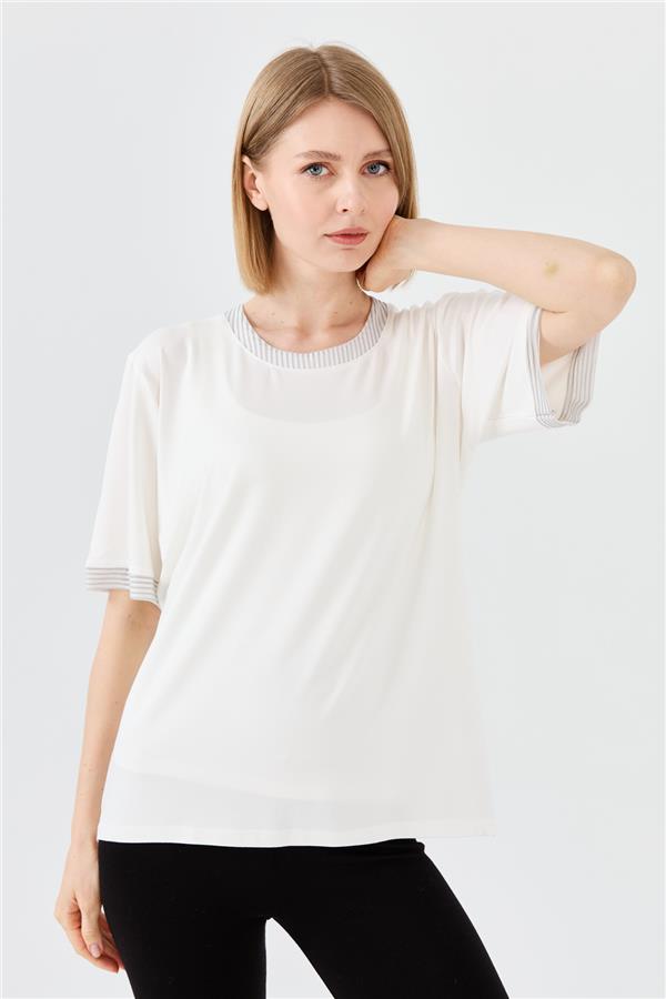 Womens Crew Neck Chain Band Combed T-shirt Cream