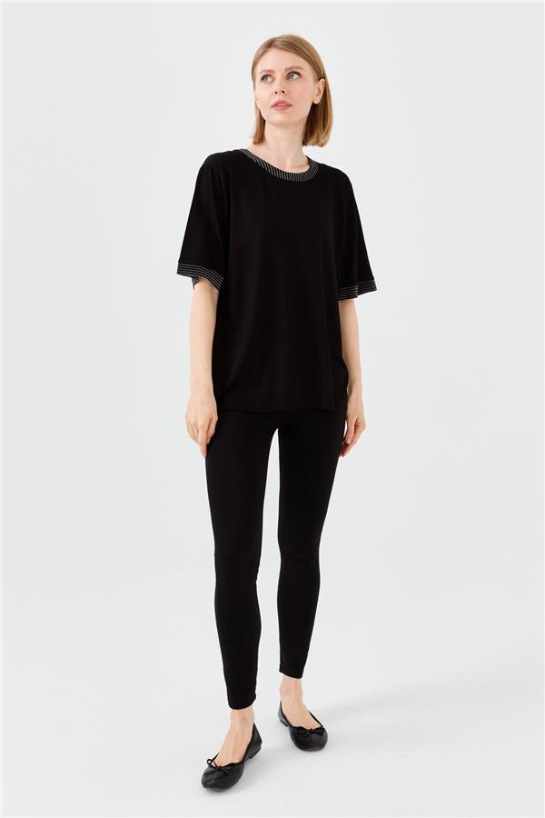 Womens Crew Neck Chain Band Combed T-shirt Black