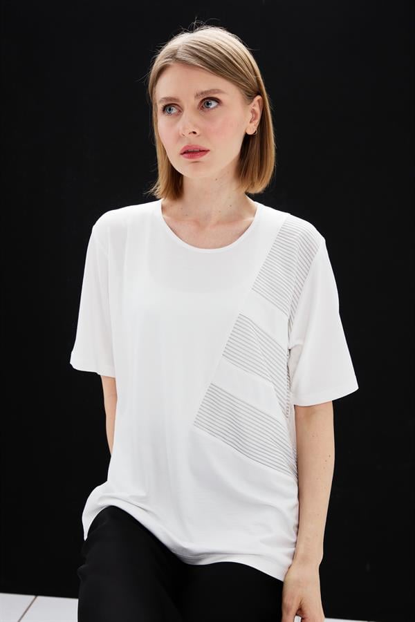 Kadın Sıfır Yaka Zincir Kumaşlı Penye T-shirt Kemik