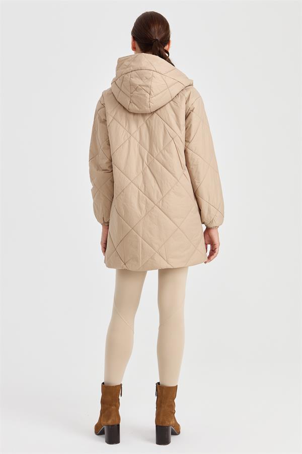 Женское длинное пальто-пуховик в клетку