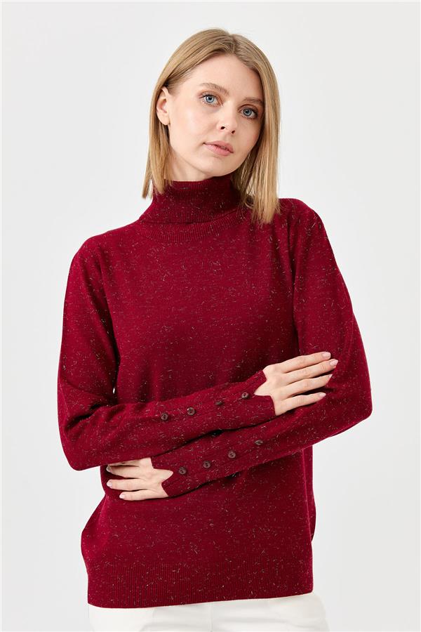 Женская водолазка с разрезами на рукавах вишнёвая 
