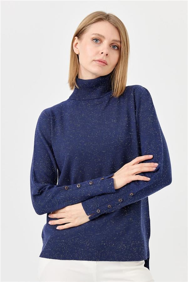 Женская водолазка с разрезами на рукавах темно синяя